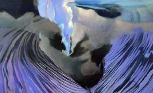 Obraz przedstawia wzburzone, wirujące morze. Obraz utrzymany w odcieniach fioletu, szarości i niebieskiego.